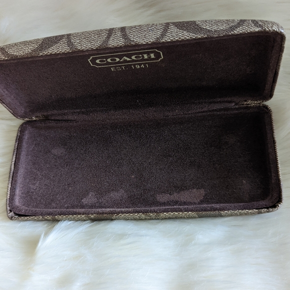 Coach C Monogram Hard Clamshell Eye Glasses Case - Picture 6 of 7